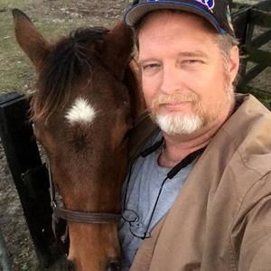 Meet your Posher, Larry